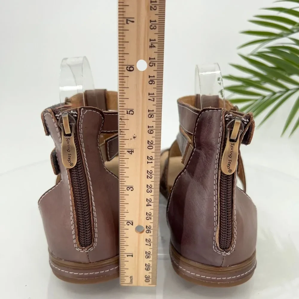 L'Artiste SpringStep Women's Dezra Sandal Size 40 10 Flat Brown Gladiator Shoes - Picture 9 of 15